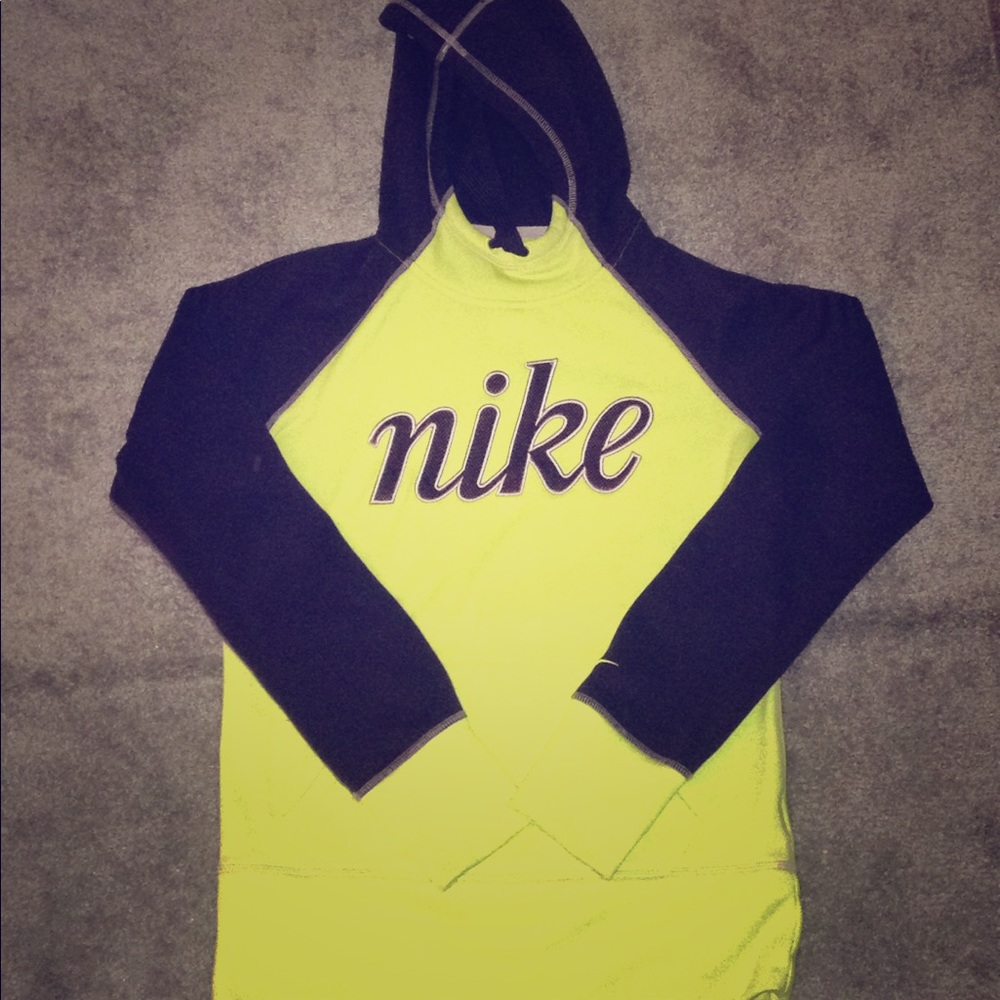 Nike pullover sweater